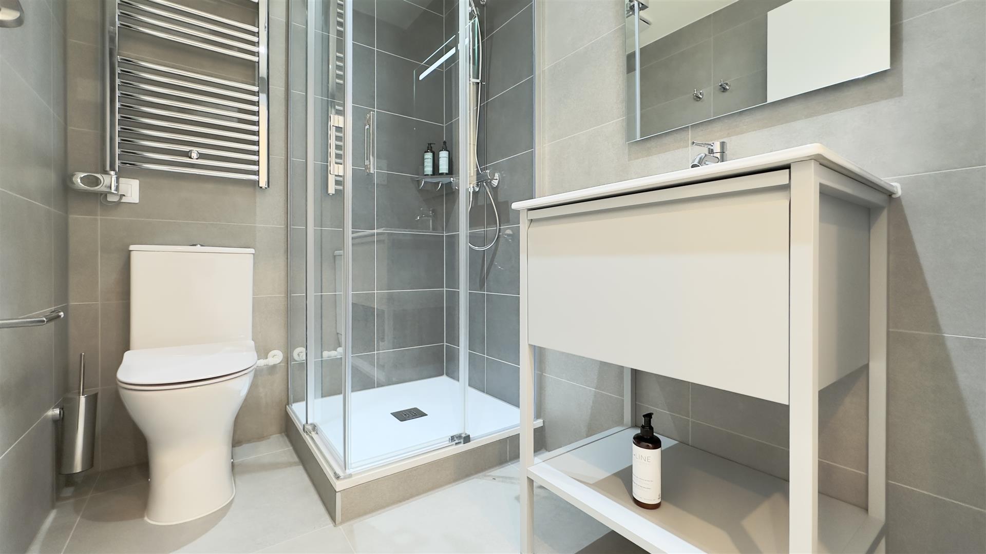 Image of Apartment - 1 Bathrooms for Rental in Victory Suites-Gibraltar, Image 4